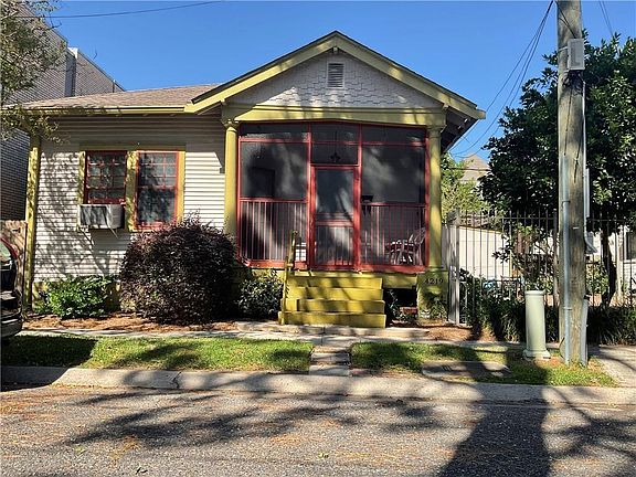 4th image of 4221 Pitt St