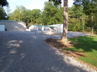 598 Eddyville Blacktop Rd, Golconda, IL 62938