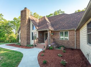 7230 Old Highway 60, Mountain Grove, MO 65711