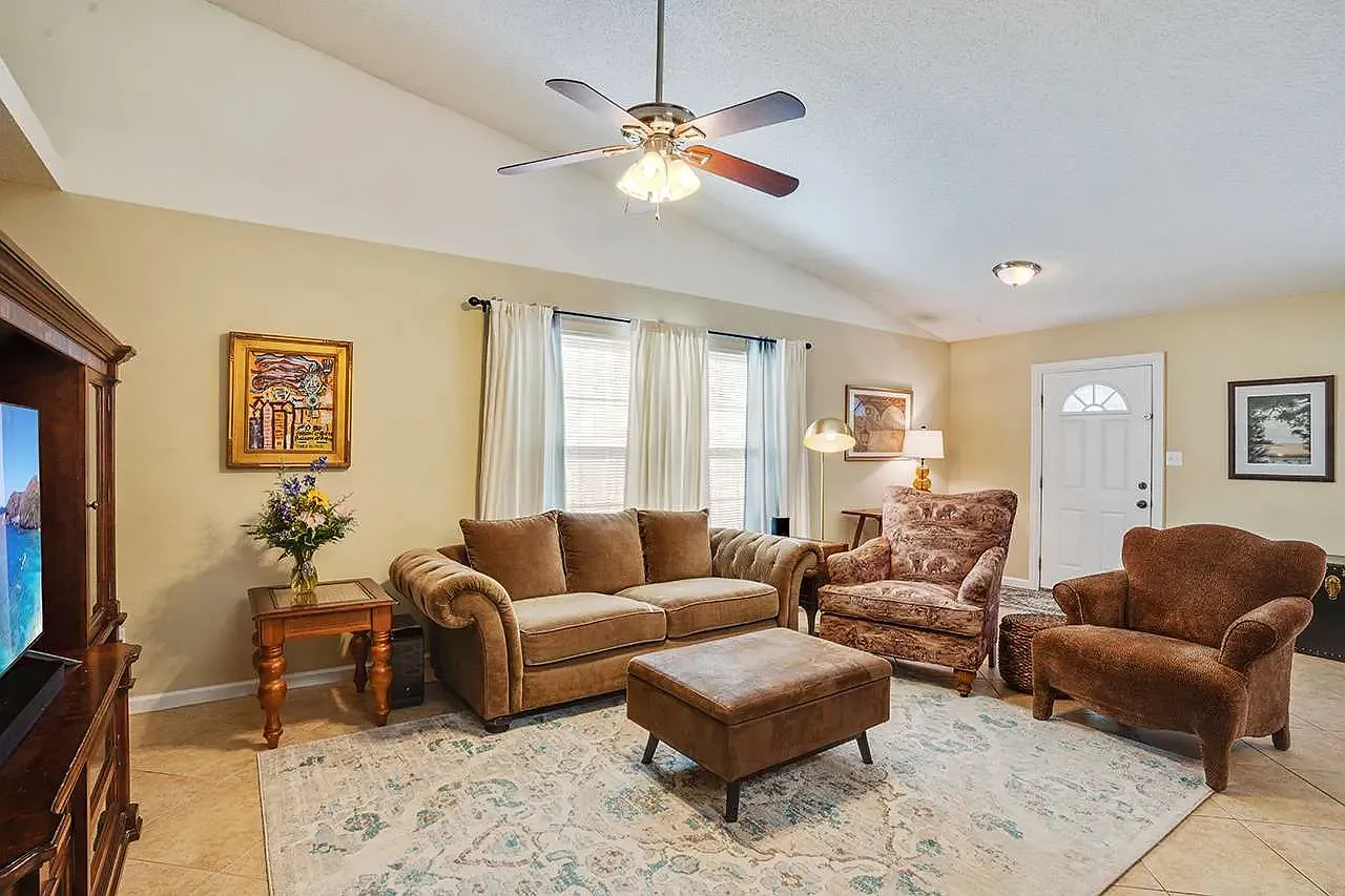 3498 Chatelaine Ct — Photo 3