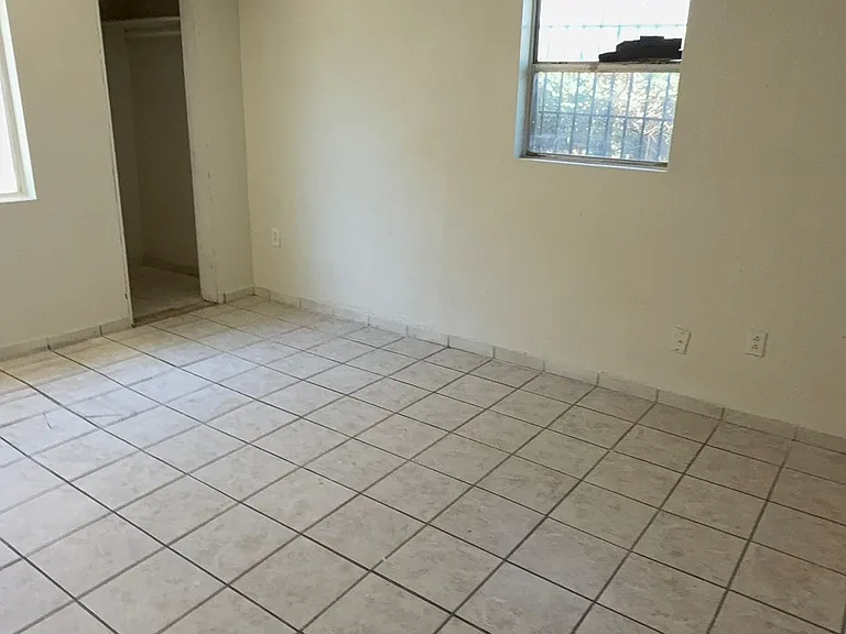 3216 Rosa Ave — Photo 4