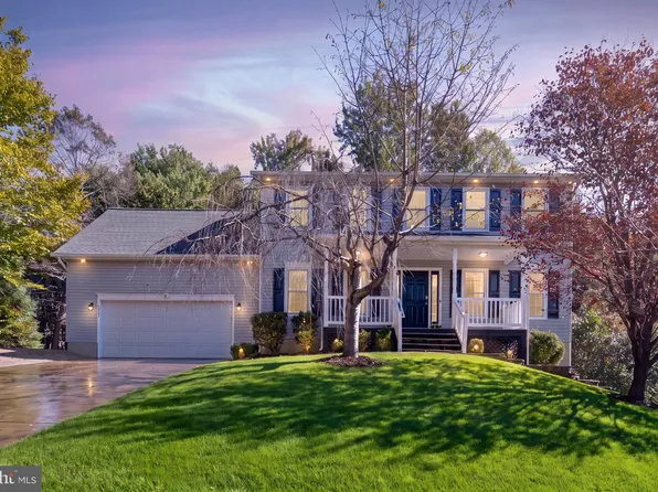 8337 Reagan Dr, King George, VA 22485