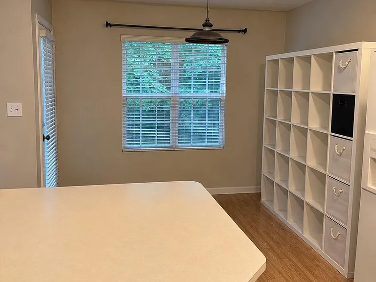 882 Pelican Bay Dr — Photo 6