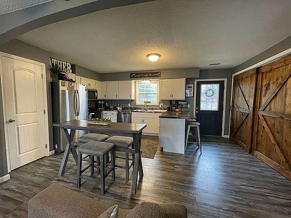 2nd image of 205 Spring Dr