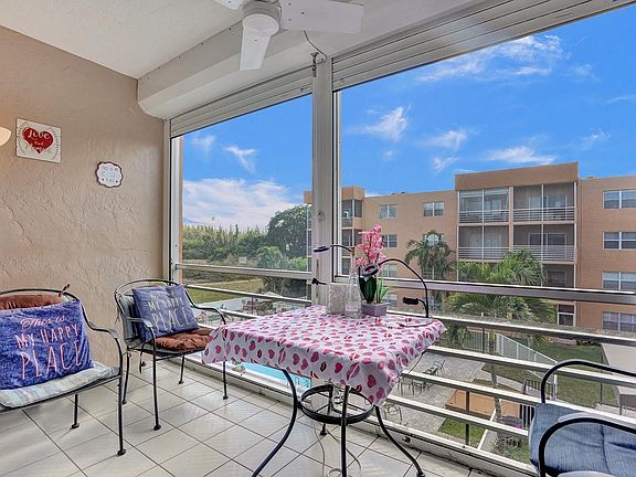2nd image of 3050 E Sunrise Lakes Drive #322