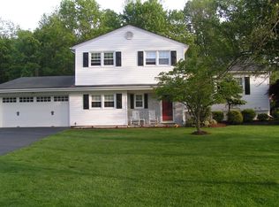 3 Sheffield St, Pine Brook, NJ 07058