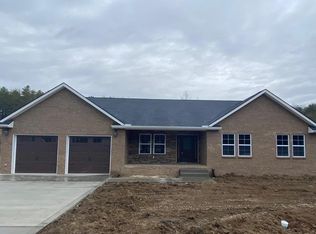 662 Fawn Valley Rd, Corbin, KY 40701