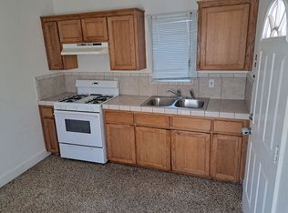 1920 N 11th Ave UNIT B, Hanford, CA 93230
