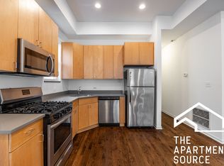 2118 N Campbell Ave #1, Chicago, IL 60647