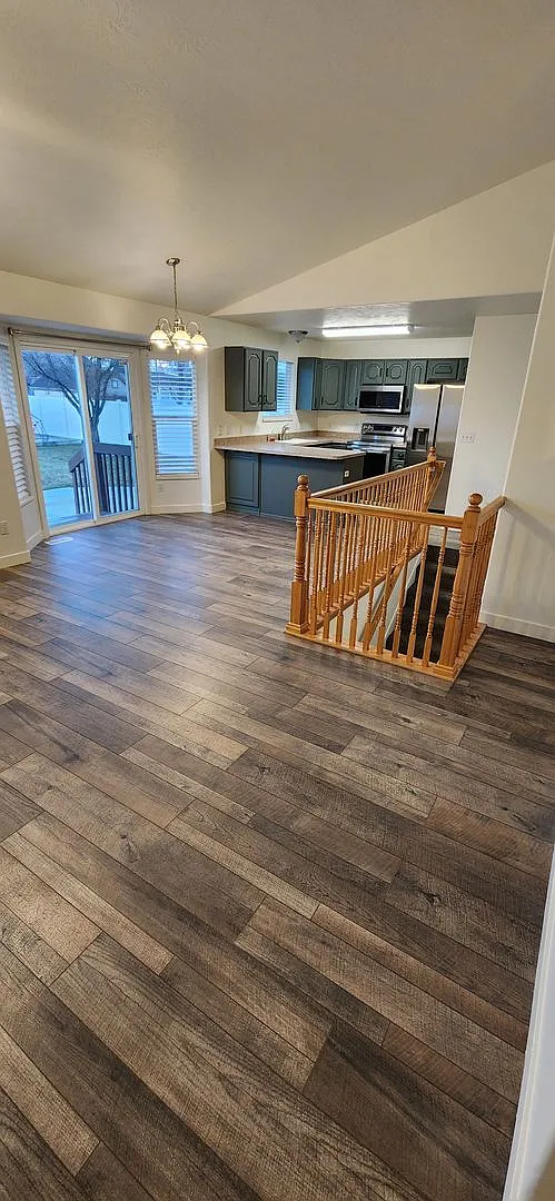 Herriman 6 Bedroom Home!! — Photo 3