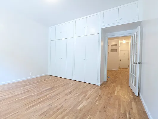 Rented by Manhattan Spaces | media 8