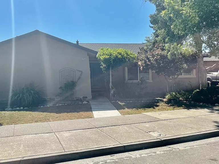 1825 Calavaras Dr — Photo 30