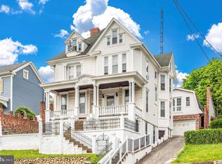 13 E A St, Brunswick, MD 21716