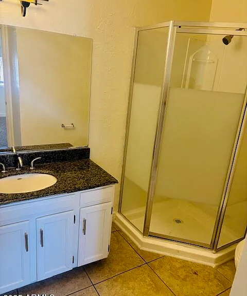 1632 S River Dr — Photo 15