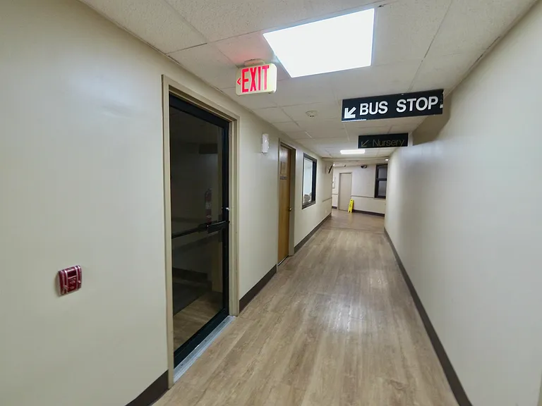 1434 Harmon Cove Tower — Photo 20