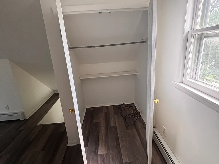 188 N Hamilton St — Photo 15