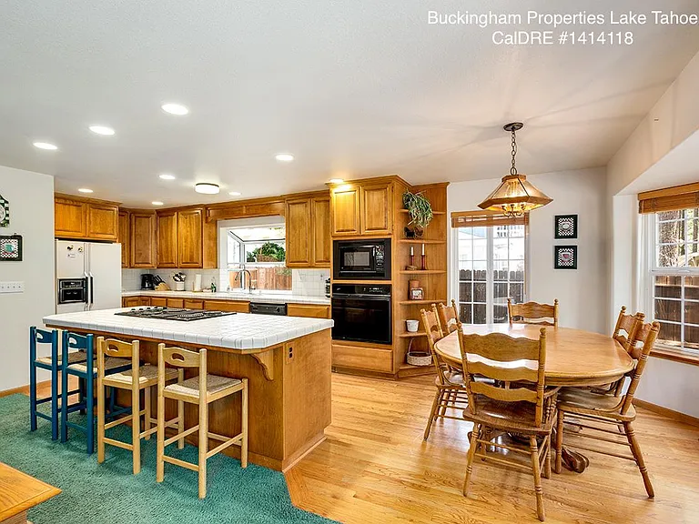 1331 Pine Valley Rd — Photo 2