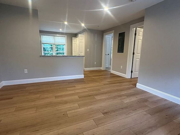 3rd image of 439 Main St #104