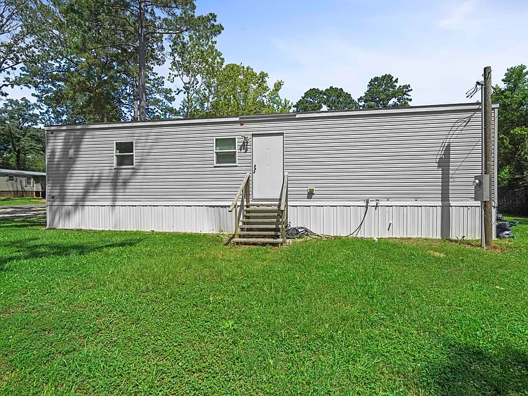 103 Crawford Rd — Photo 12