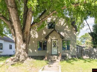 205 Summit Ave, Hanska, MN 56041