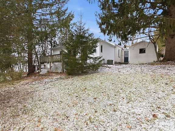5th image of 204 Eureka Dr