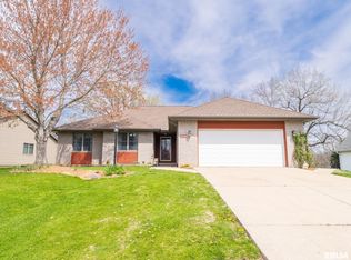 4502 S Misty Isle Point, Mapleton, IL 61547