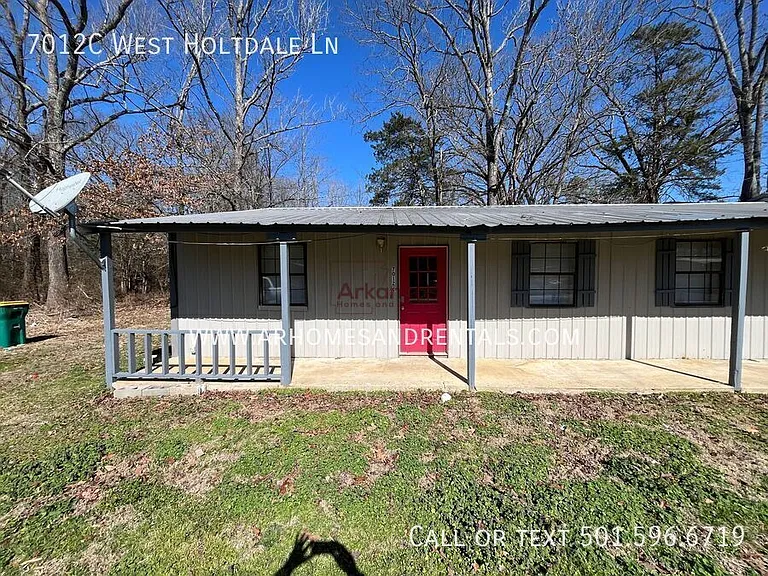 7012C W Holtdale Ln — Photo 1
