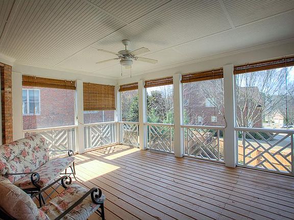 3rd image of 3808 Spalding Wood Dr