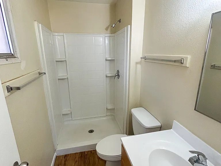 10624 N 33rd Ave — Photo 11