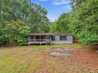 1077 New Hope Rd, Lawrenceville, GA 30045
