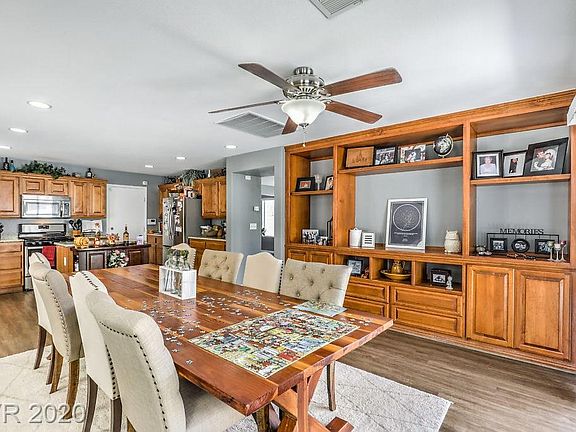 2nd image of 4052 Balsam Mountain St