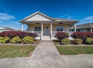 5699 Bay Village Dr, Athens, AL 35611