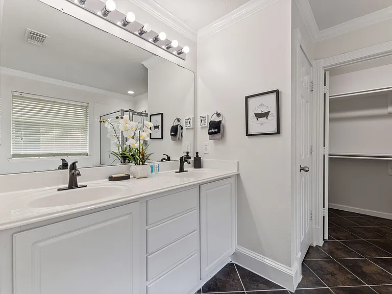 14807 Fairway Square Dr — Photo 24