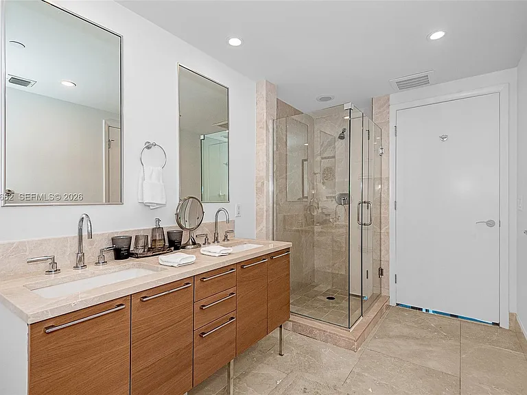 17001 Collins Ave #3507 — Photo 9