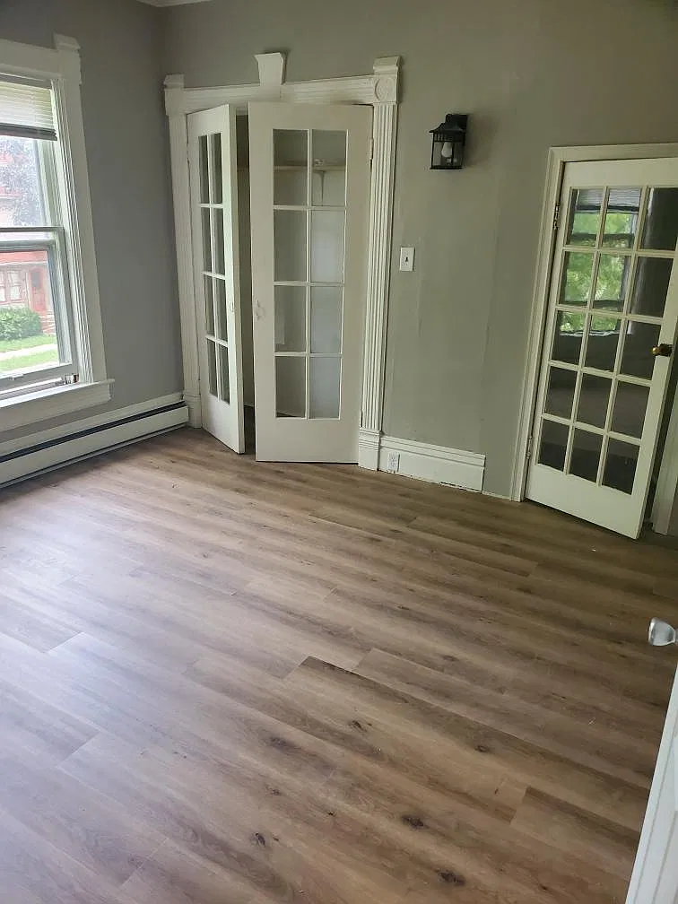 920 Jackson Street - C — Photo 3