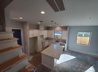 3016 Baer St, Houston, TX 77020
