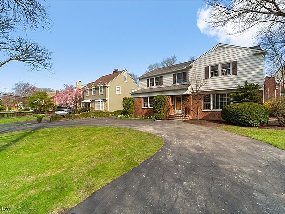 2nd image of 19191 Fairmount Blvd