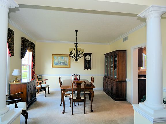 4th image of 6815 Myrtlestone St