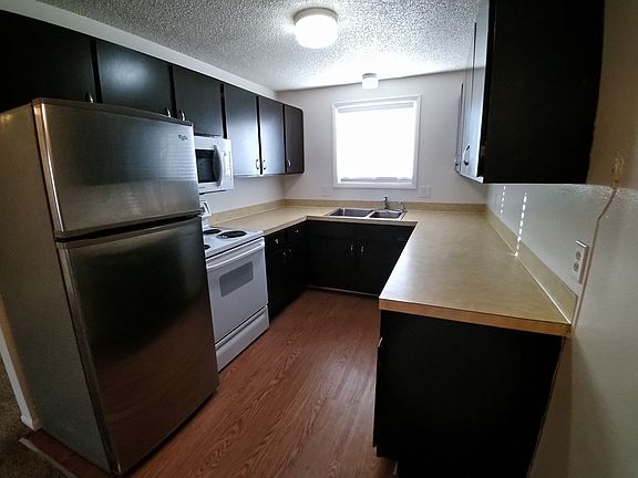 4th image of 3440 Butternut Dr #1