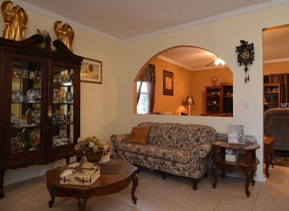 5th image of 479 Danube Dr