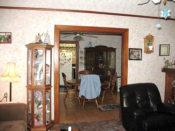 5th image of 1616 Suman Ave
