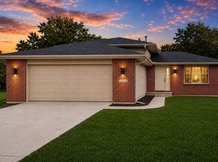 22618 Plum Creek Dr, Sauk Village, IL 60411