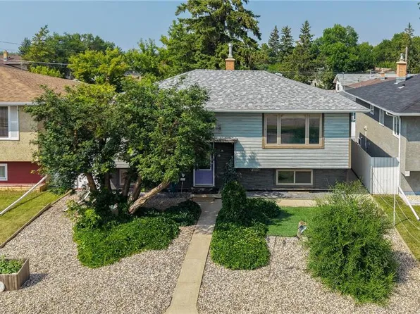 6524 Dewdney AVENUE, Regina, SK S4T 1E5