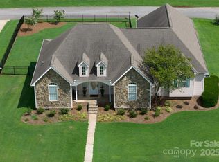 1211 Maddy Ln, Rock Hill, SC 29732