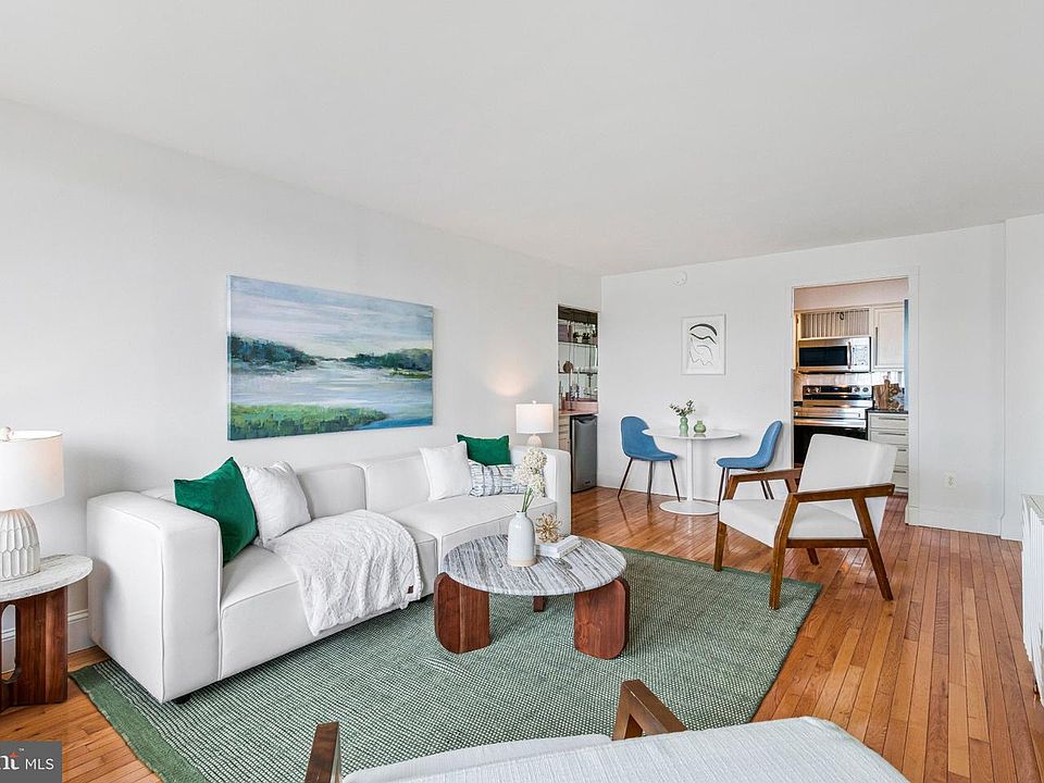 1st image of 1325 18th St NW APT 1007