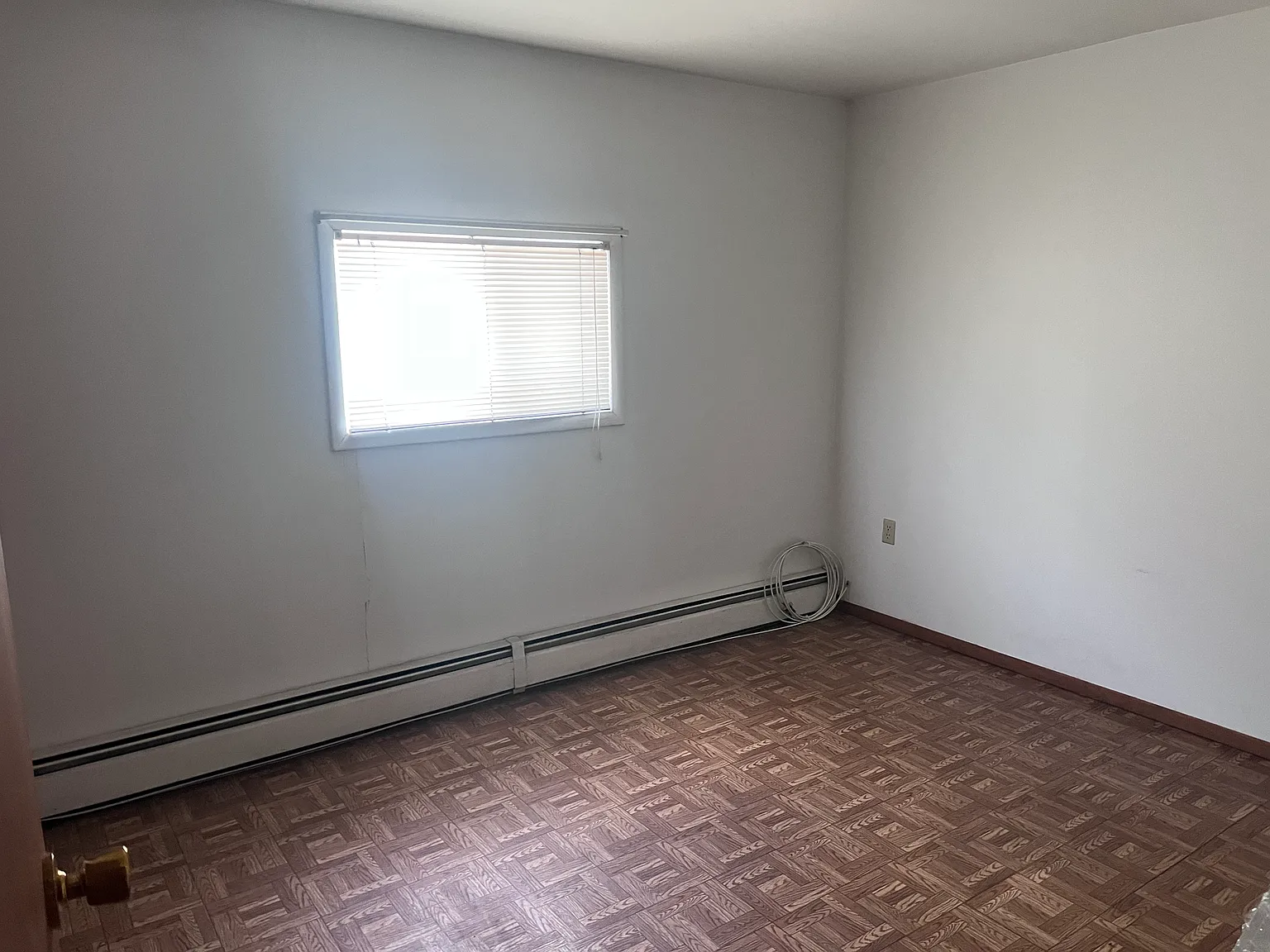 2 bed, 800 sqft, $925 — Photo 4