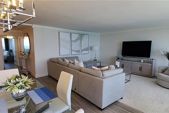 5th image of 4280 Galt Ocean Dr APT 17B