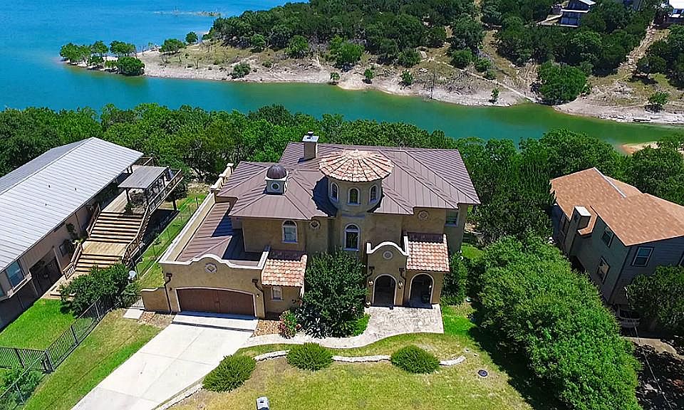 1st image of 433 Riviera Dr