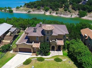 433 Riviera Dr, Canyon Lake, TX 78133