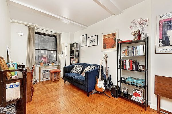 1st image of 226 E 12th St APT 2J